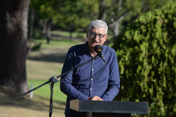 Barrera congeló su sueldo y el de los funcionarios de su gabinete