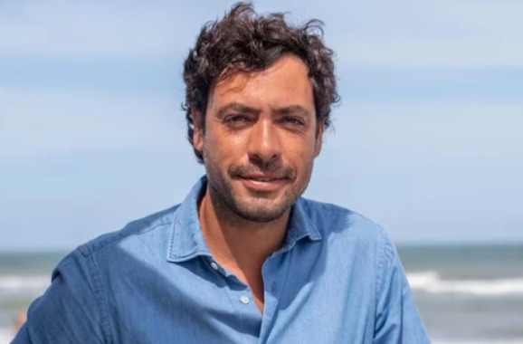 Pinamar sin fondos: El intendente Juan Ibarguren pidió un crédito para poder pagar los sueldos municipales