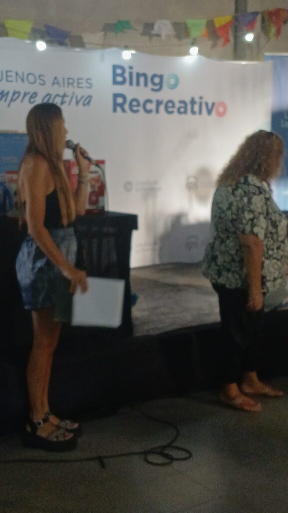 Con más de 300 adultos mayores comenzó el ciclo de Bingos Recreativos