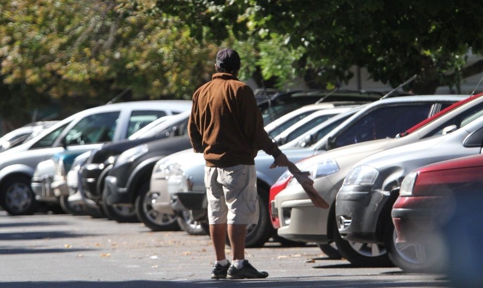 Pinamar debate el fin de los «trapitos» un proyecto busca eliminar la actividad en la ciudad