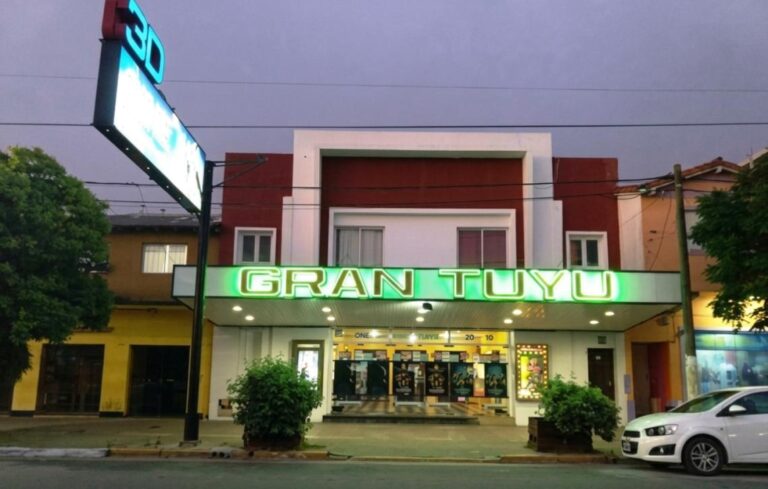 Partido de La Costa: Juan de Jesús anunció que el Municipio comprará el histórico Cine Gran Tuyú de San Clemente