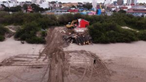Partido de La Costa: el Municipio demolió un antiguo balneario en Santa Teresita y retirará otros cuatro para re…