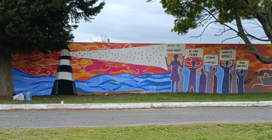 Un mural colectivo une arte y memoria en General Lavalle
